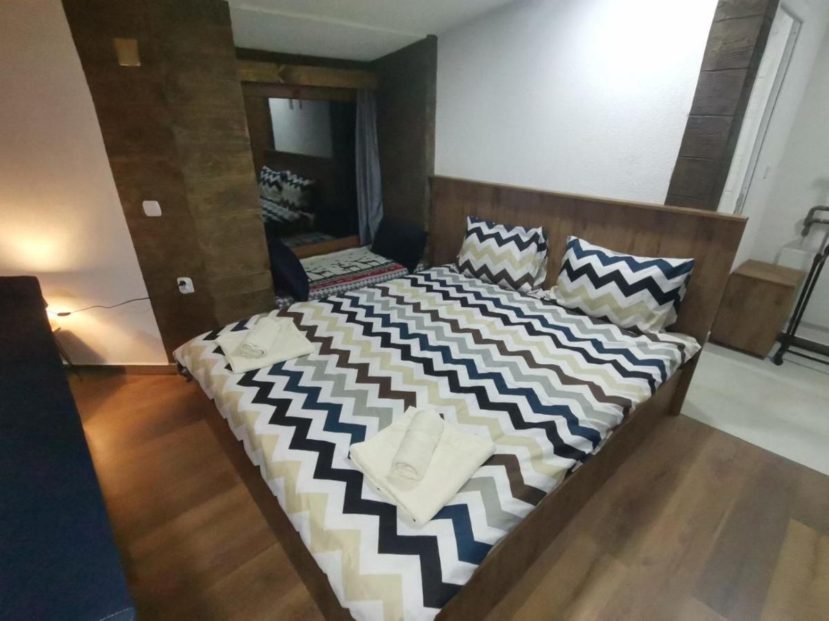 Villa Ana-Mavrovo Eksteriør billede
