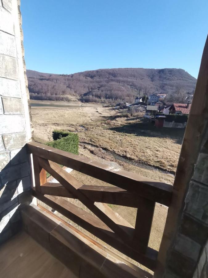 Villa Ana-Mavrovo Eksteriør billede