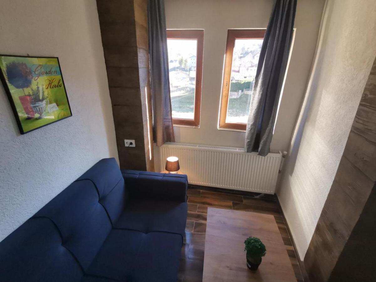Villa Ana-Mavrovo Eksteriør billede