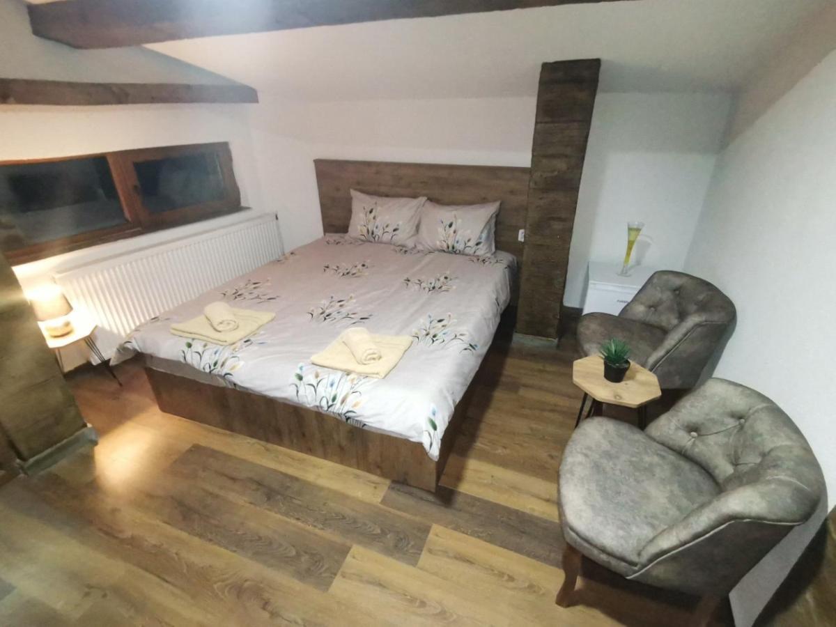 Villa Ana-Mavrovo Eksteriør billede