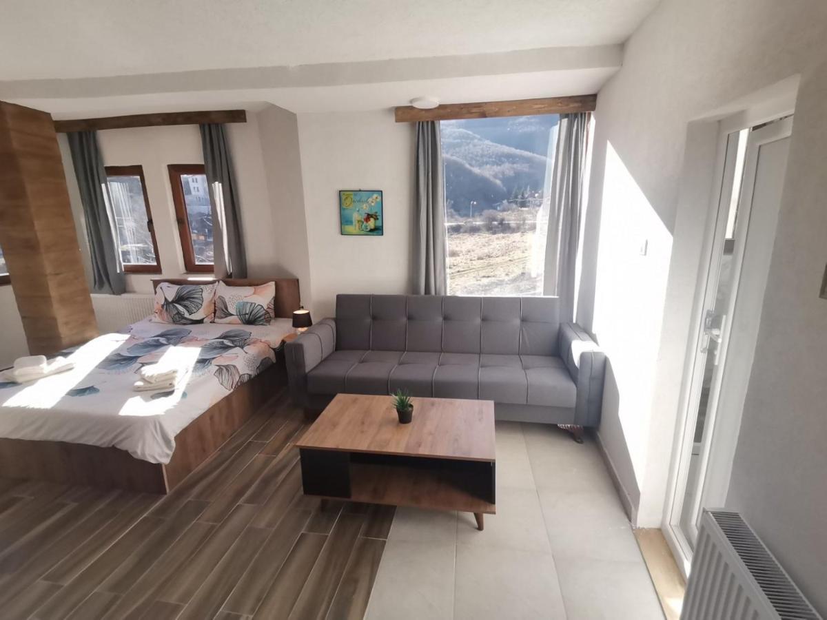 Villa Ana-Mavrovo Eksteriør billede