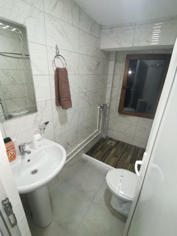 Villa Ana-Mavrovo Eksteriør billede