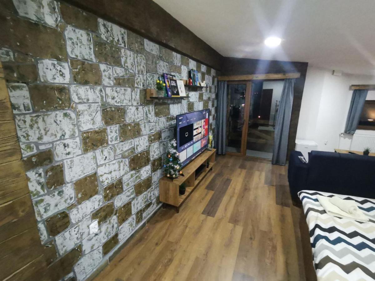 Villa Ana-Mavrovo Eksteriør billede