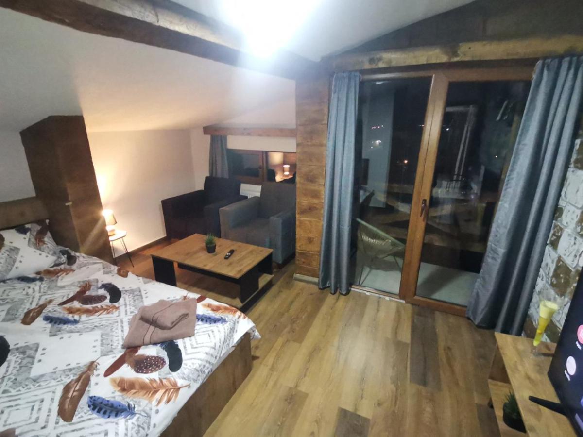 Villa Ana-Mavrovo Eksteriør billede